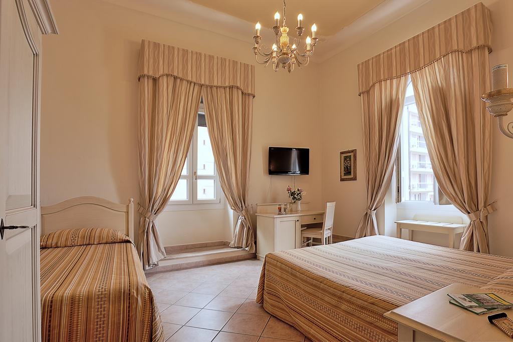 Casa de hóspedes Chiaro Di Luna Viale Italia *